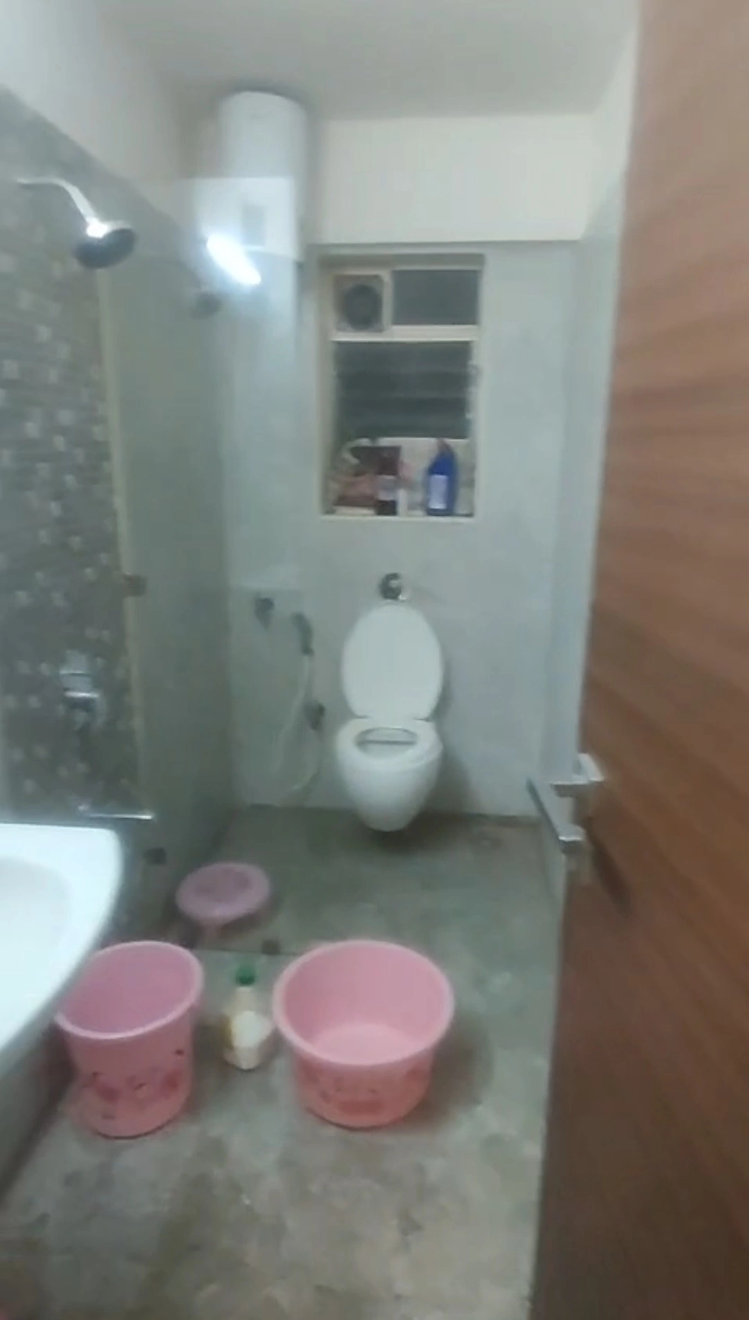 3 BHK Flat for Rent in romeil diva, Malad West