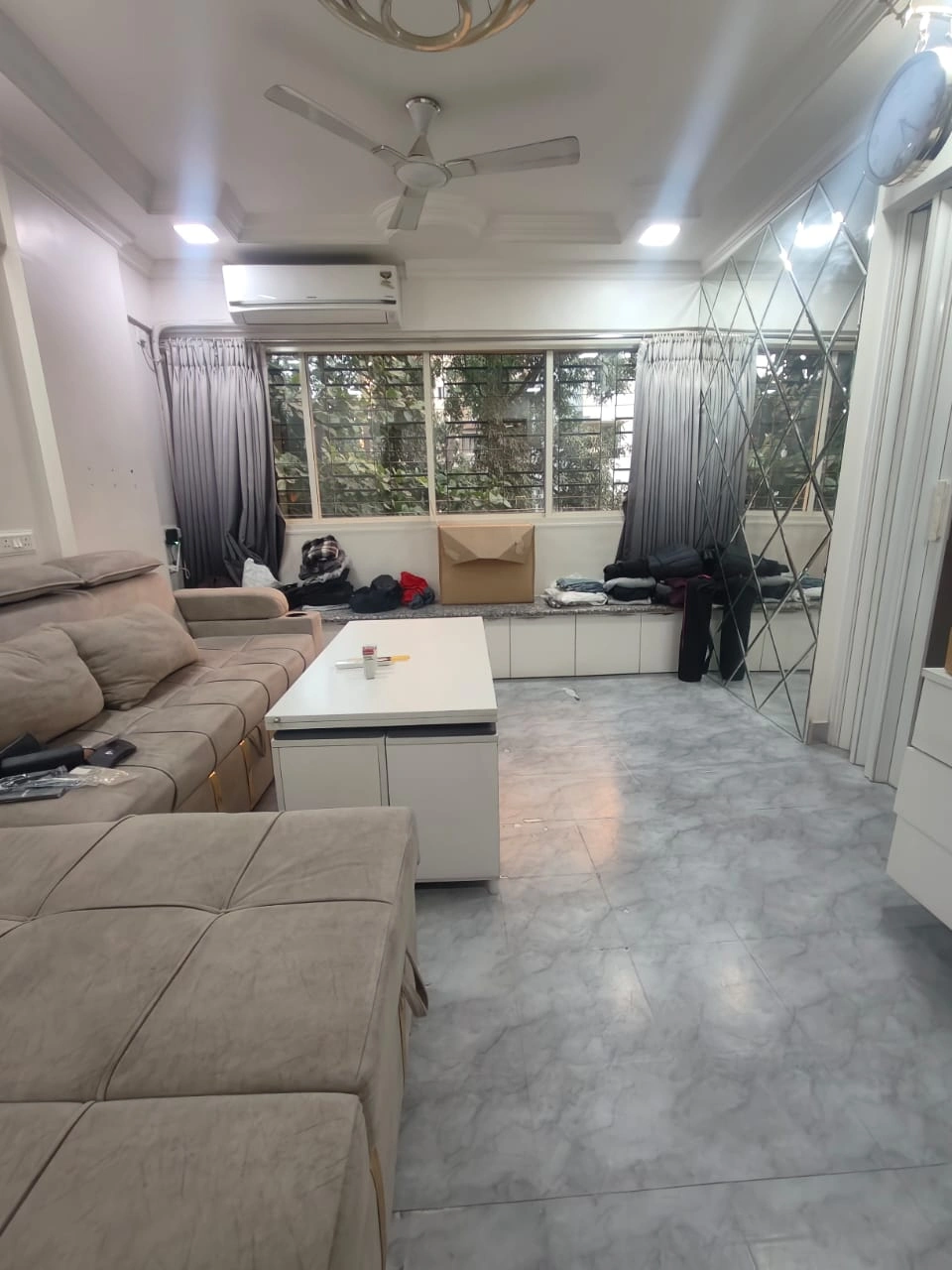 1 BHK Flat for Rent in Evershine Nagar, Malad West
