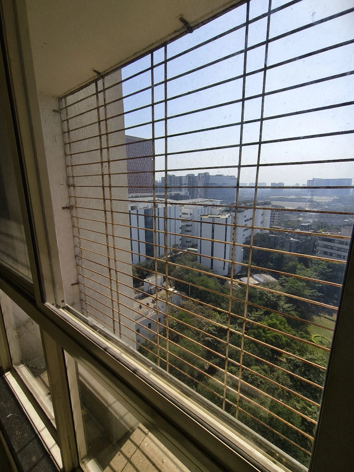 2 BHK Flat for Rent in Aspen Park, Goregaon East