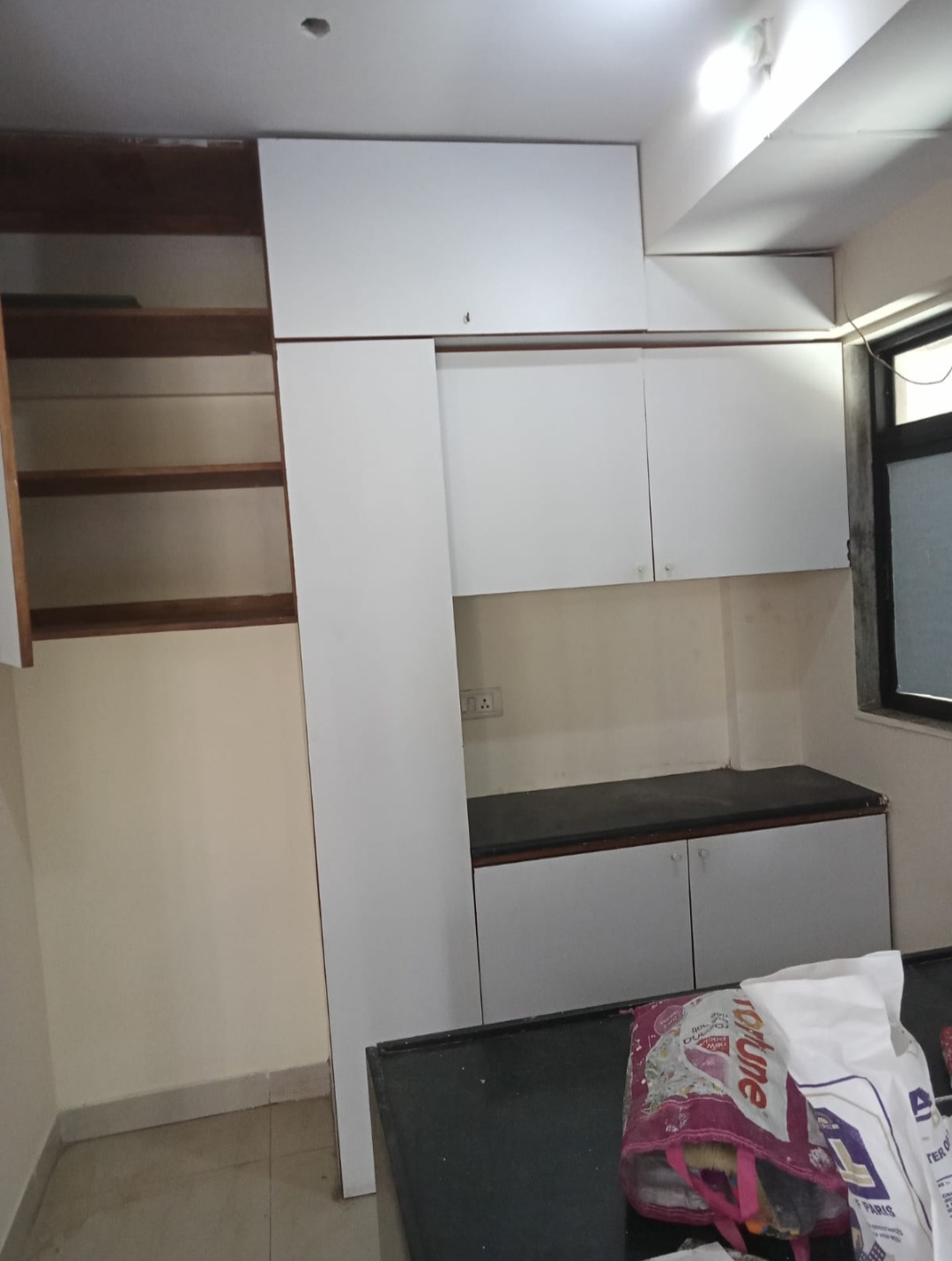 1 BHK Flat for Rent in Divya Stuti Apartment , Malad West