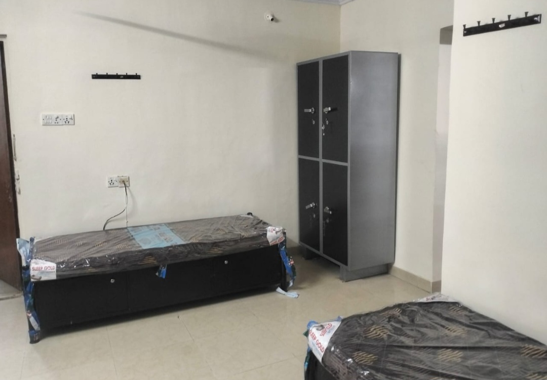 Double Sharing Room Girls only Flat for PG in Dheeraj Jamuna Society, Malad West