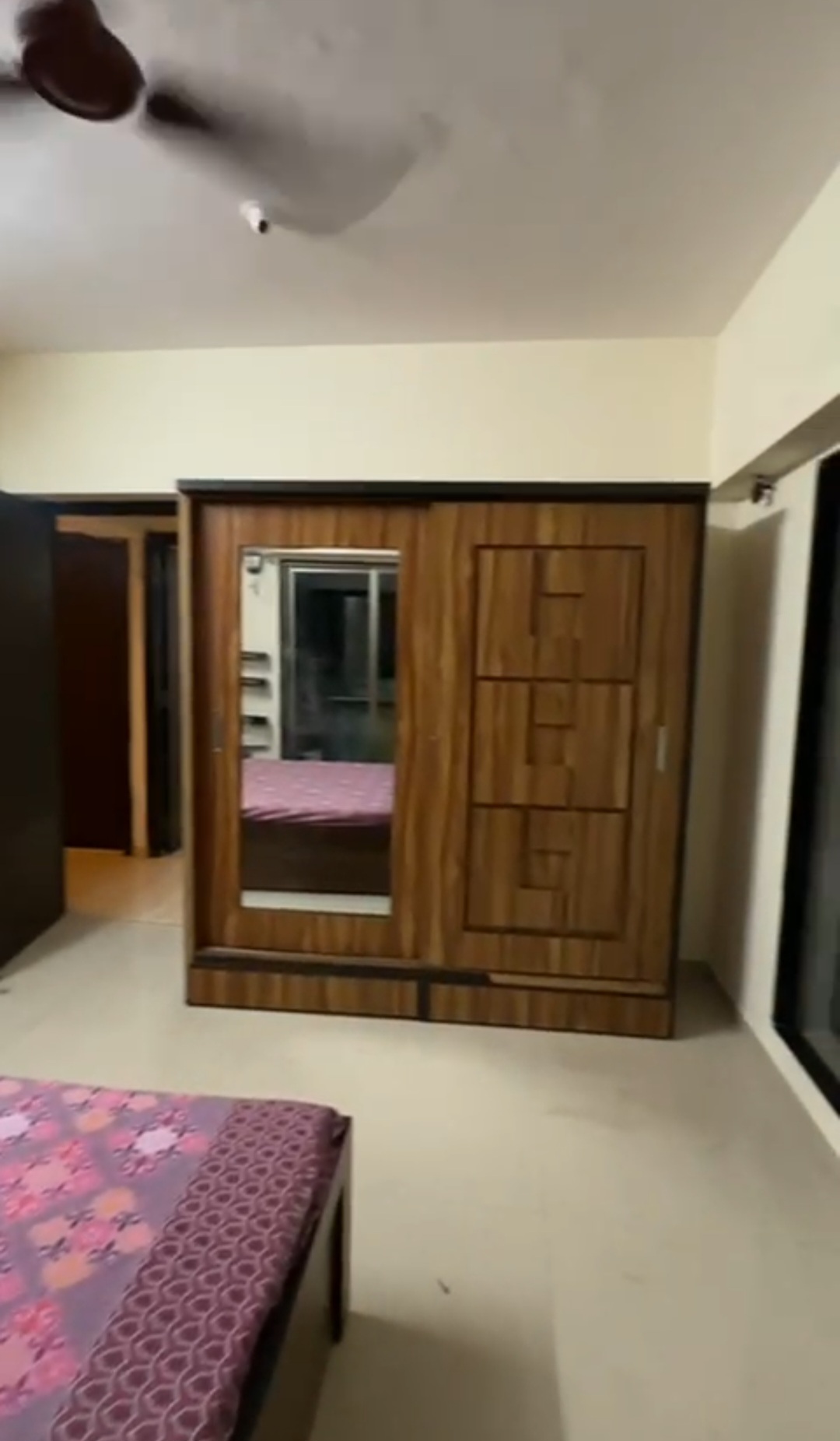 Single Room Girls only Flat for PG in Infinity Tower, Andheri West