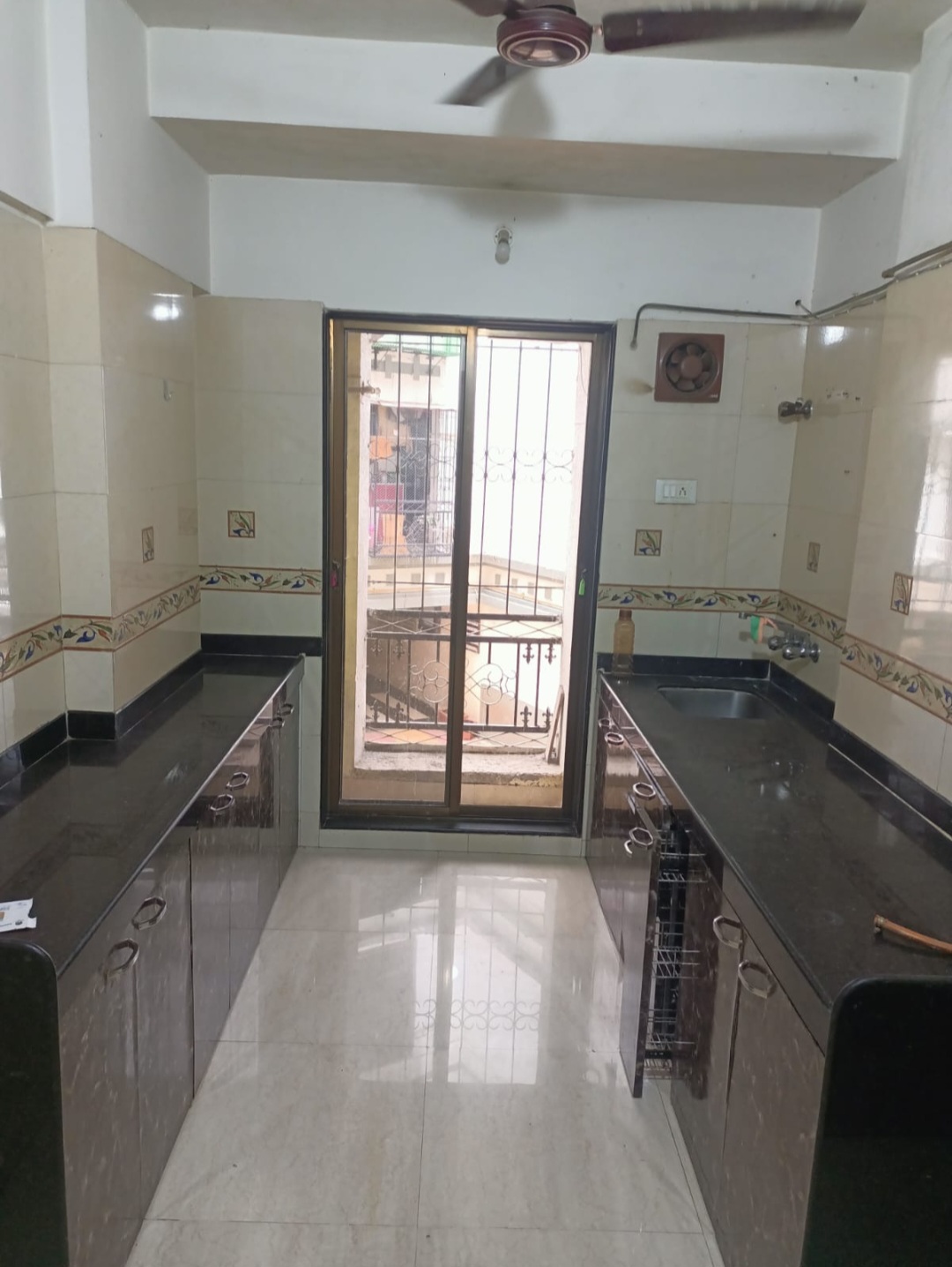 2 BHK Flat for Rent in Flamingo Apartment , Malad West