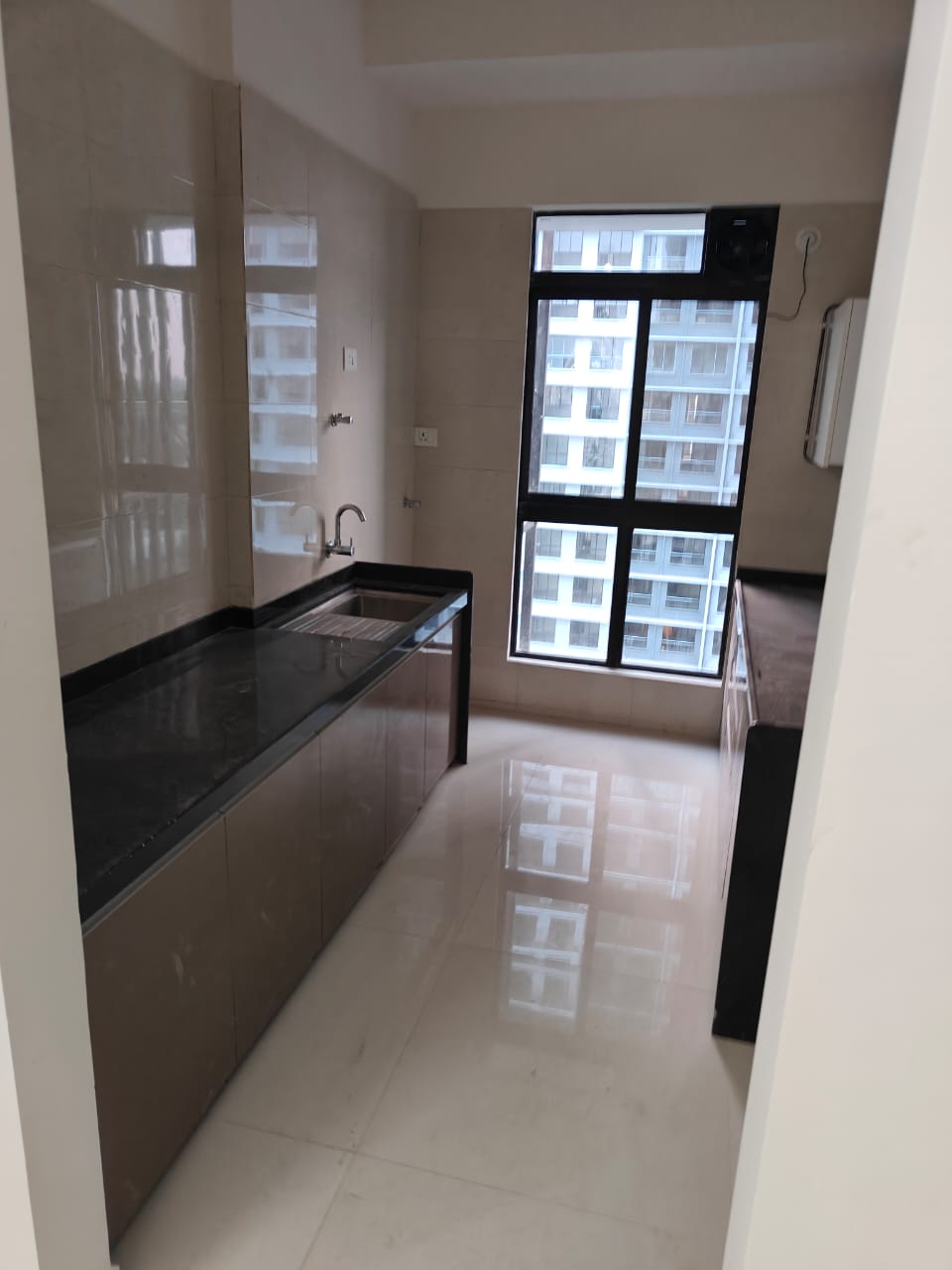 2 BHK Flat for Sale in , Goregaon West