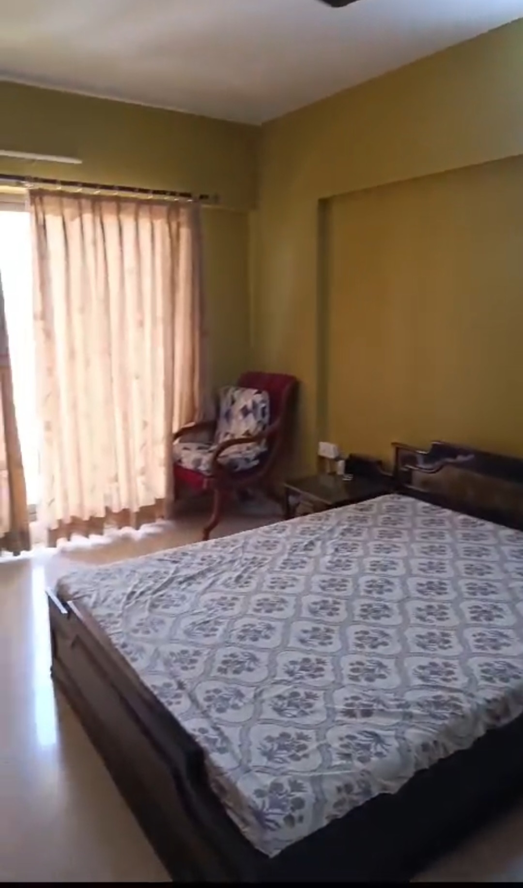 Single Room Girls only Flat for PG in Moksh tower, Malad East