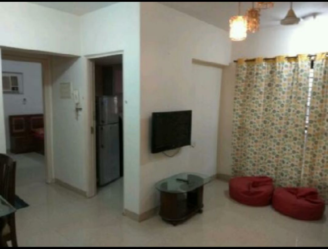 1 BHK Flat for Rent in plam spring complex , Malad West