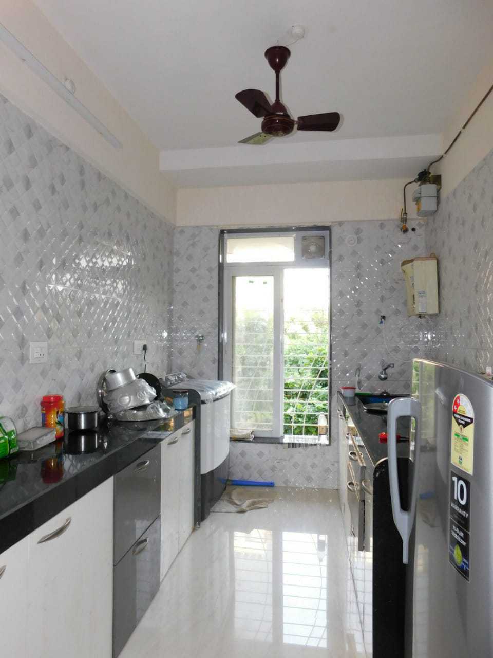 Double Sharing Room Girls only Flat for PG in ahimsa Heights, Malad West