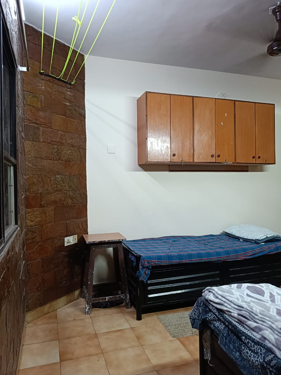 Double Sharing Room Girls only Flat for PG in Parija Apartment , Malad West