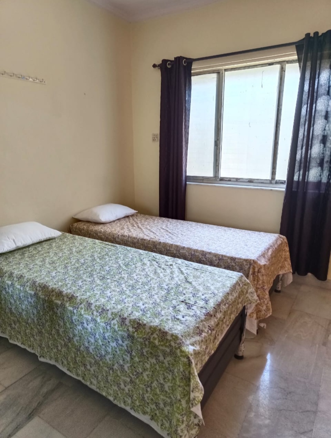 Single Room Boys only Flat for PG in Lakhchandi Heights, Goregaon East