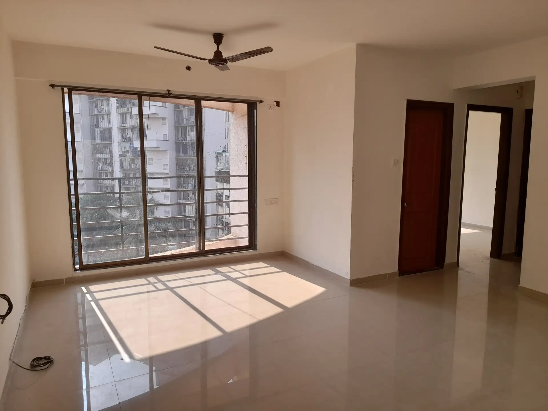 2.5 BHK Flat for Rent in Sethia Link View, Goregaon West