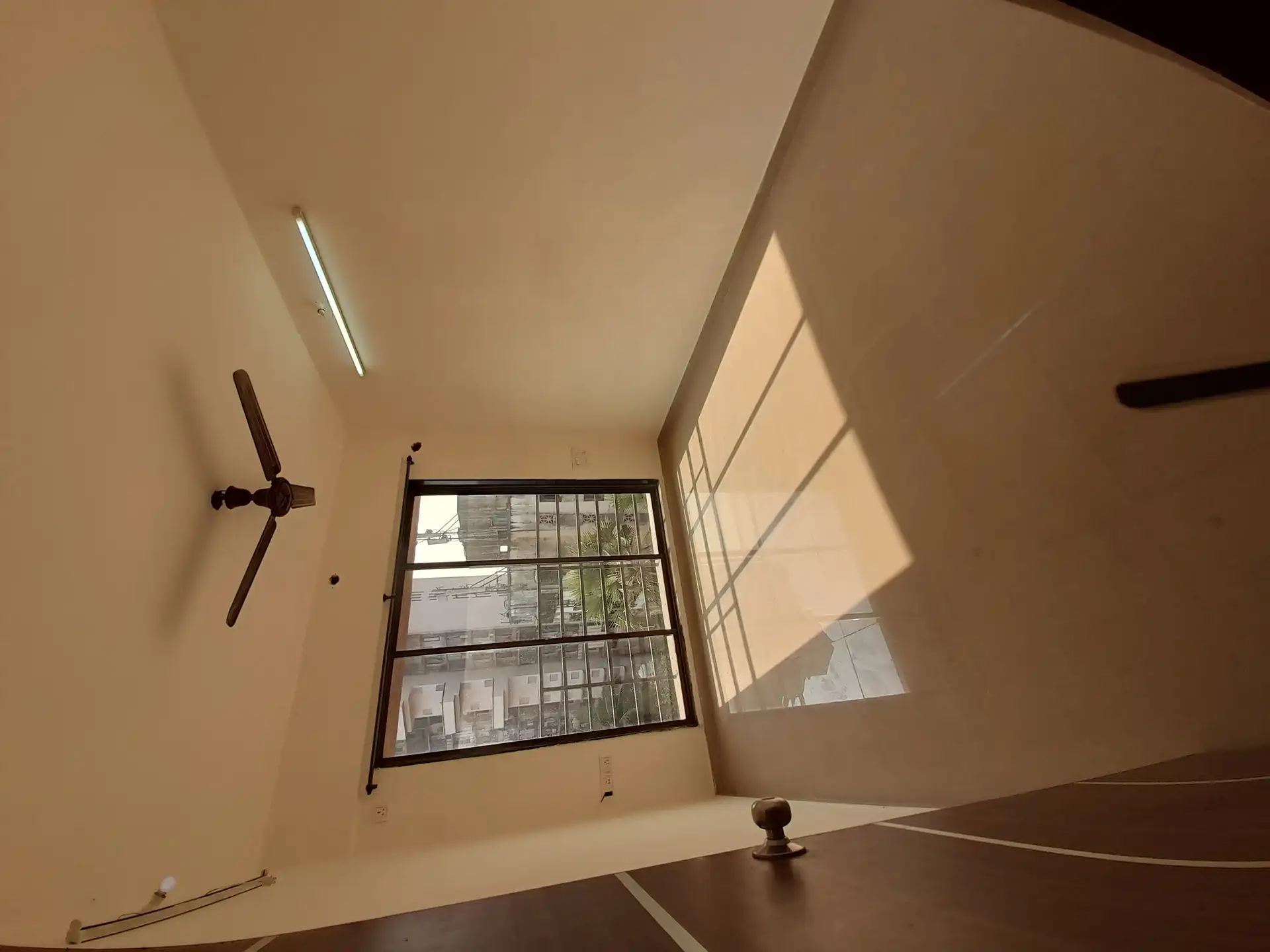 2.5 BHK Flat for Rent in Sethia Link View, Goregaon West