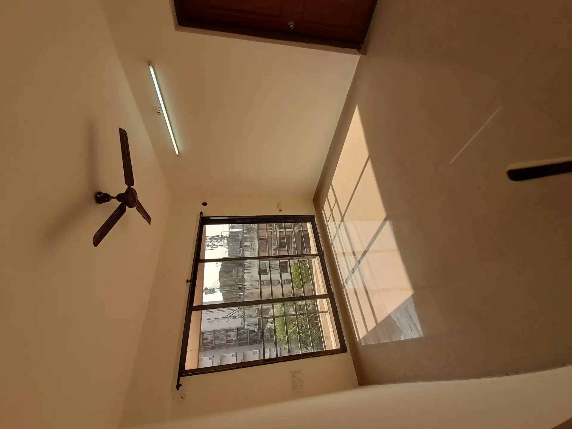 2.5 BHK Flat for Rent in Sethia Link View, Goregaon West