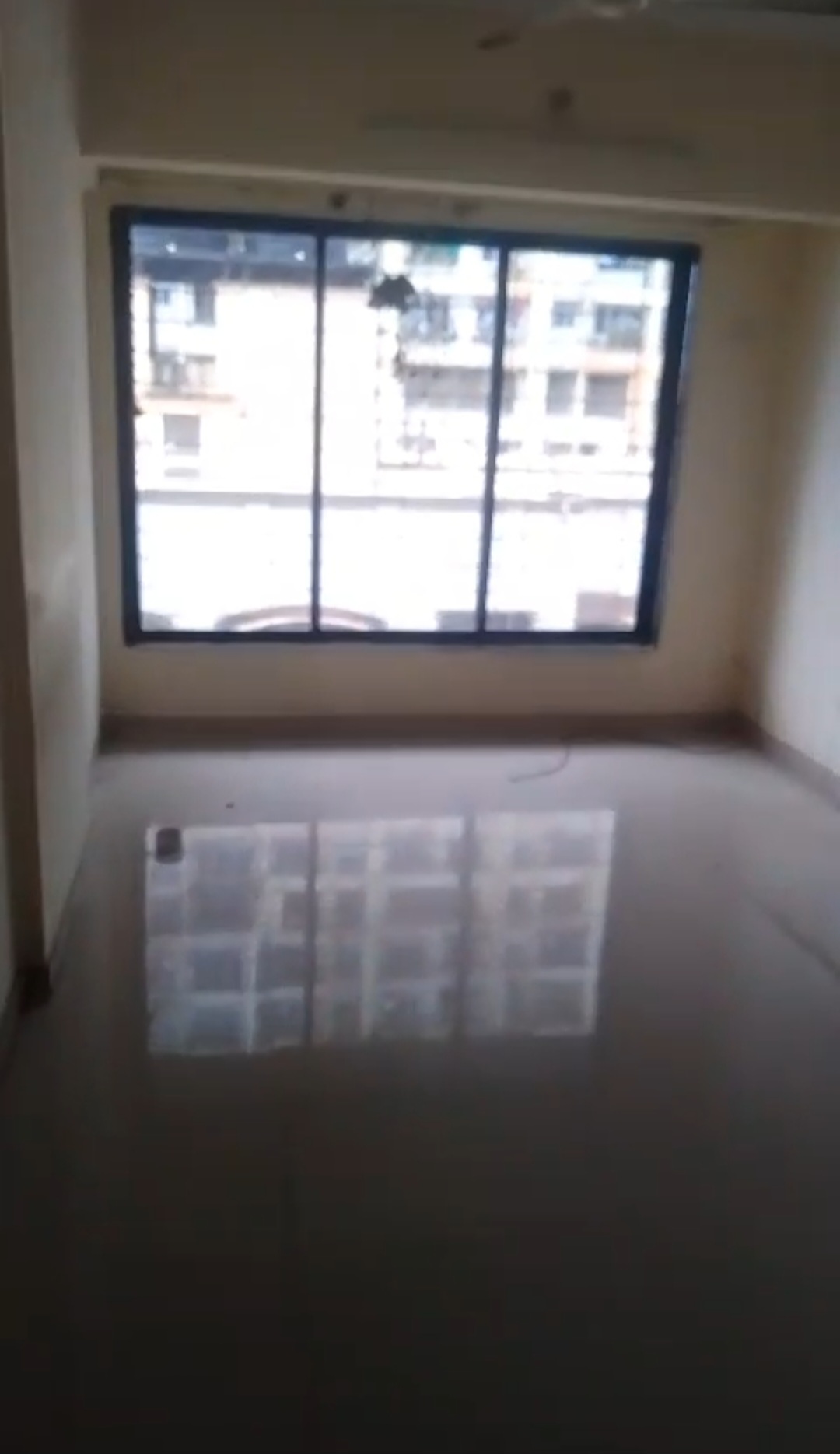 1.5 BHK Flat for Rent in Shastri Nagar, Goregaon West