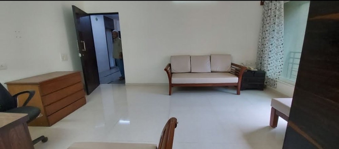 1 BHK Flat for Rent in Marina Enclave , Malad West