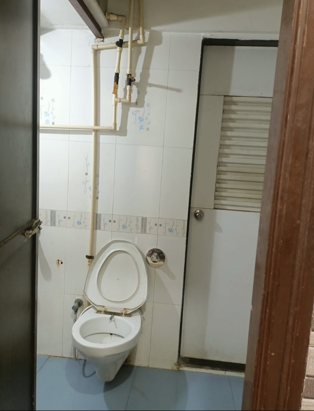 2 BHK Flat for Rent in Flamingo Apartment , Malad West