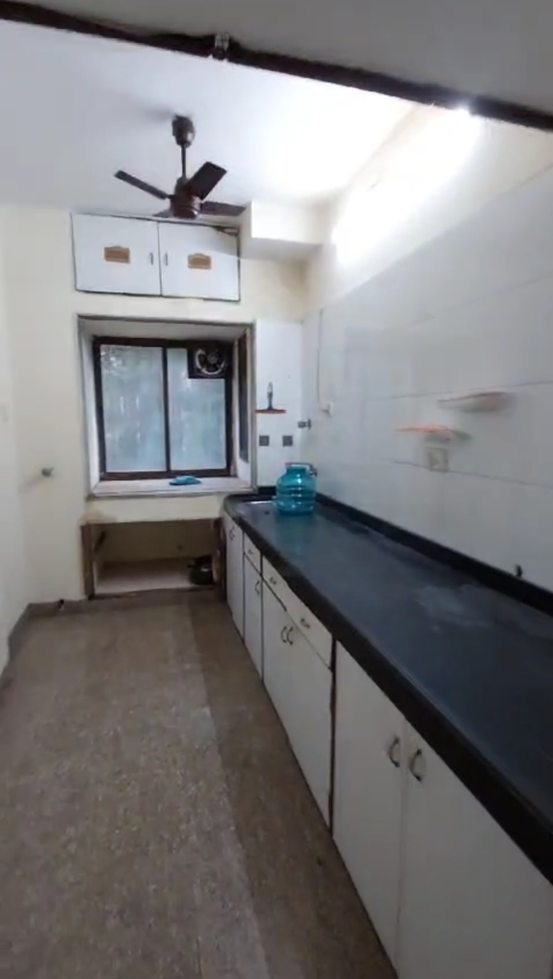 1 BHK Flat for Rent in Vrindavan Society, Goregaon East