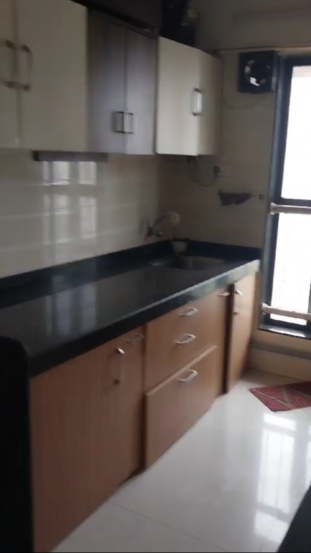 2 BHK Flat for Rent in Shastri Nagar, Goregaon West