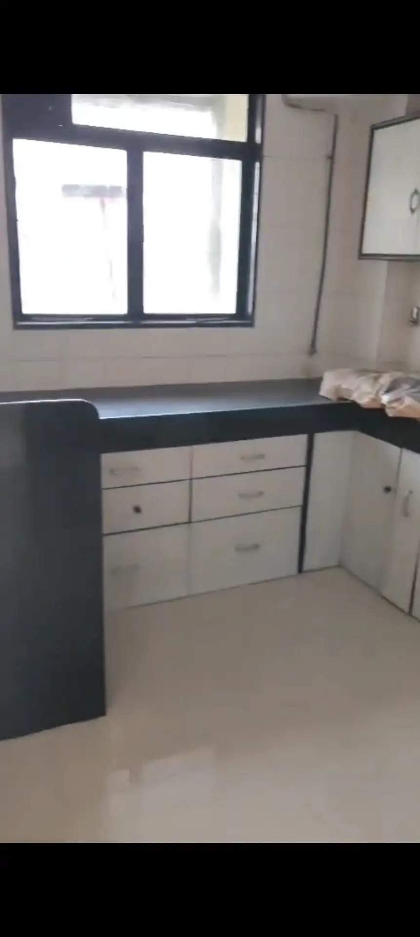 2 BHK Flat for Rent in Om Elegance Complex, Malad West
