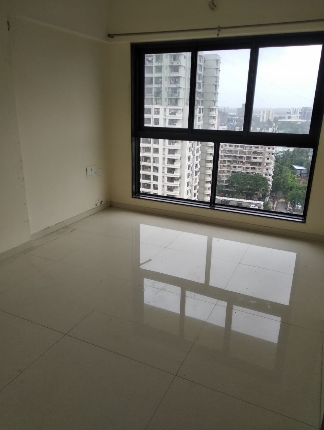 3 BHK Flat for Rent in Chandak Stella Tower, Goregaon West