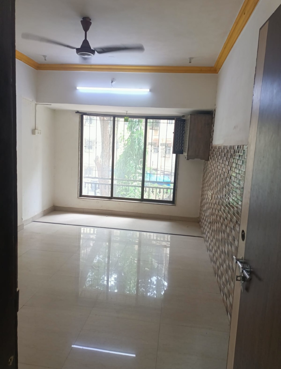 2 BHK Flat for Rent in Flamingo Apartment , Malad West