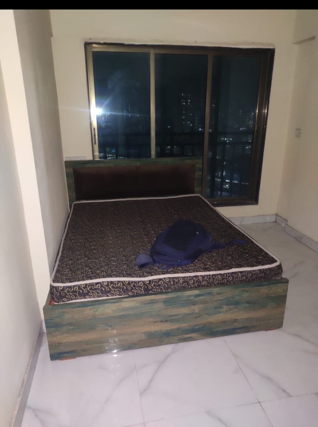 Single Room Girls only Flat for PG in DGS House, Goregaon East