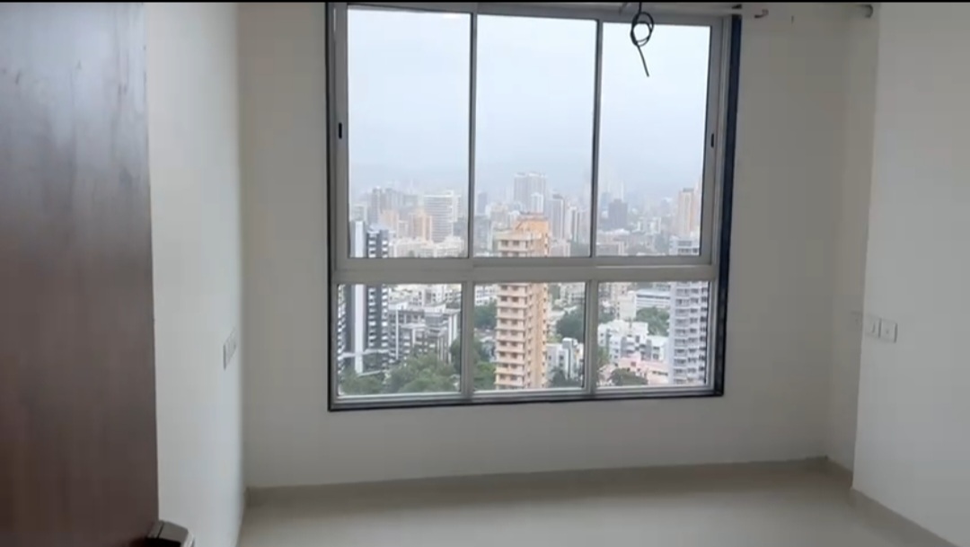 2 BHK Flat for Rent in Atlantis Tower, Malad West