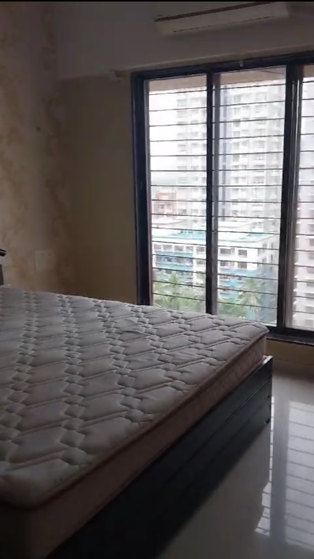 2 BHK Flat for Rent in Shastri Nagar, Goregaon West