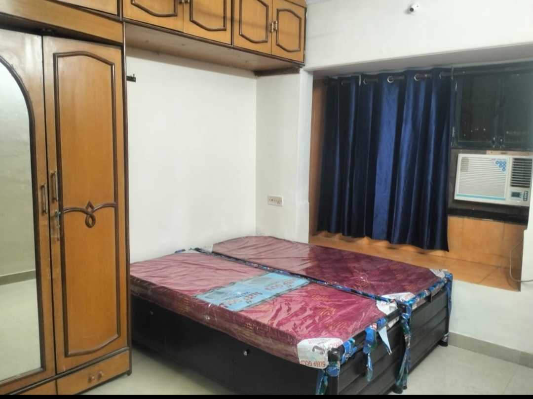 Double Sharing Room Girls only Flat for PG in Dheeraj Jamuna Society, Malad West