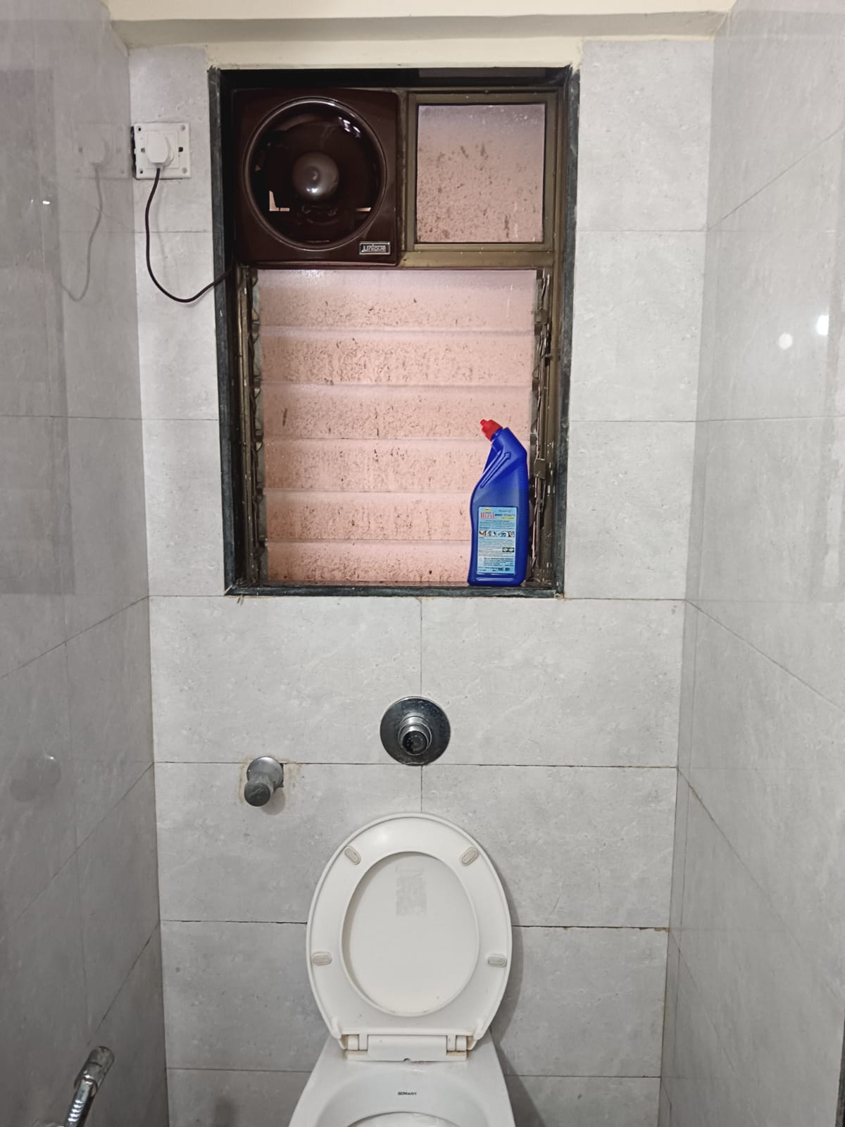 Double Sharing Room Boys only Flat for PG in Sheetal dgs , Goregaon East