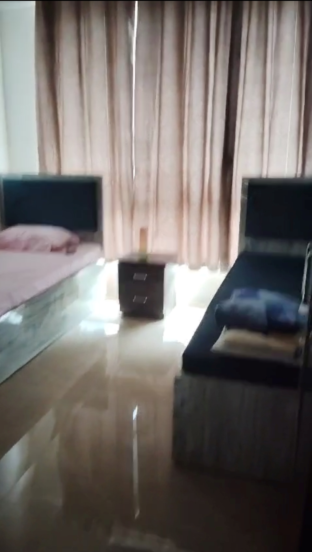 Double Sharing Room Boys only Flat for PG in omkar Signet Tower, Malad East