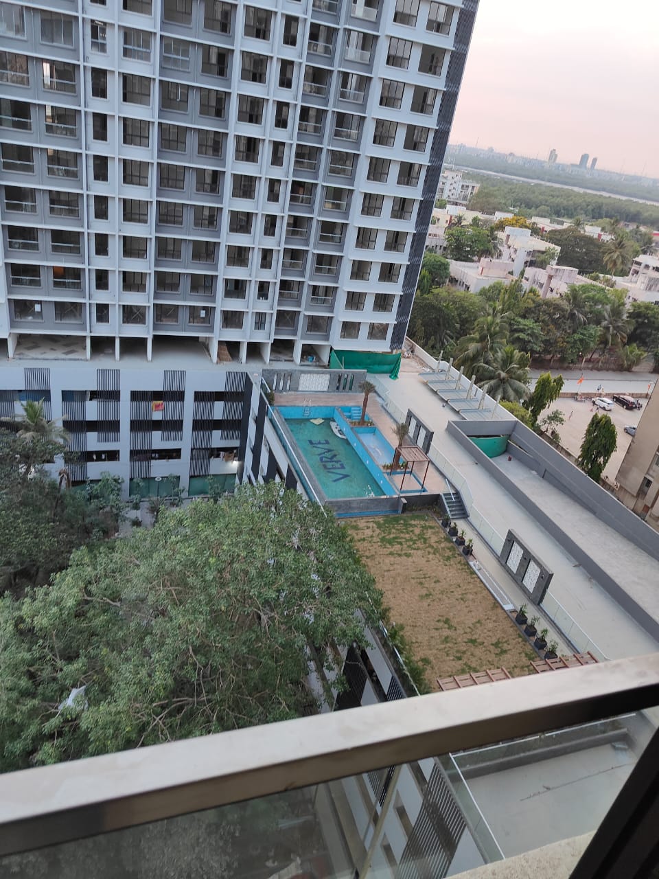 2 BHK Flat for Sale in , Goregaon West