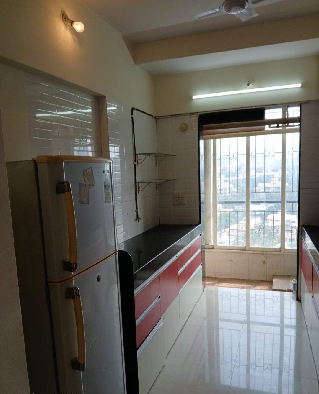 2 BHK Flat for Rent in Rashmi Heights, Malad East