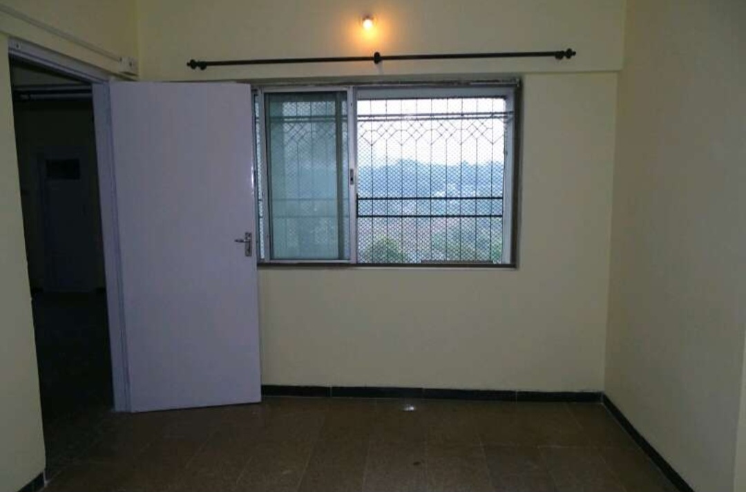 2 BHK Flat for Rent in Dheeraj Valley Complex, Goregaon East