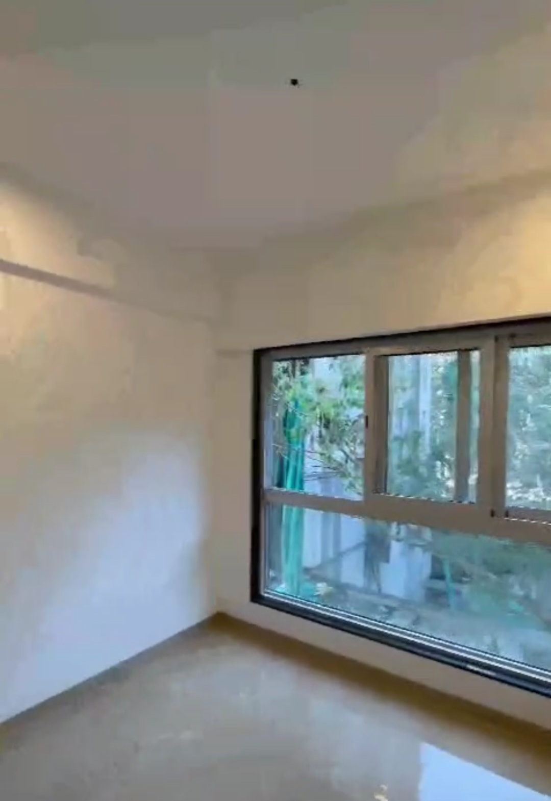 2 BHK Flat for Rent in Laxmi Shrusthi Tower, Goregaon West