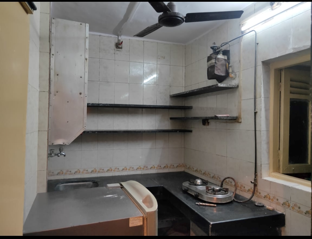 1 BHK Flat for Rent in Neel Kamal Society, Malad West