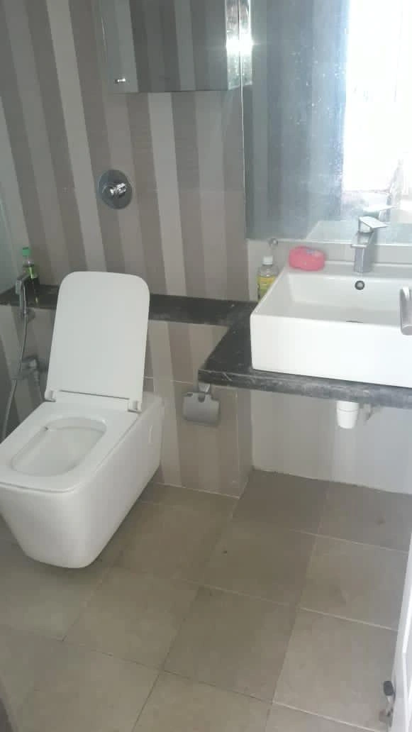 3 BHK Flat for Rent in Aspen Garden, Malad East