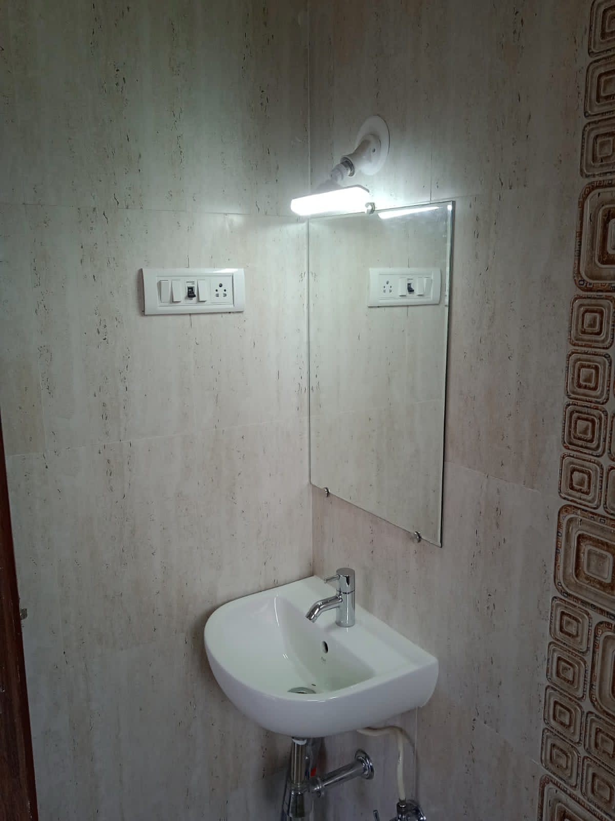 3 BHK Flat for Rent in Kanchan Tower , Goregaon East