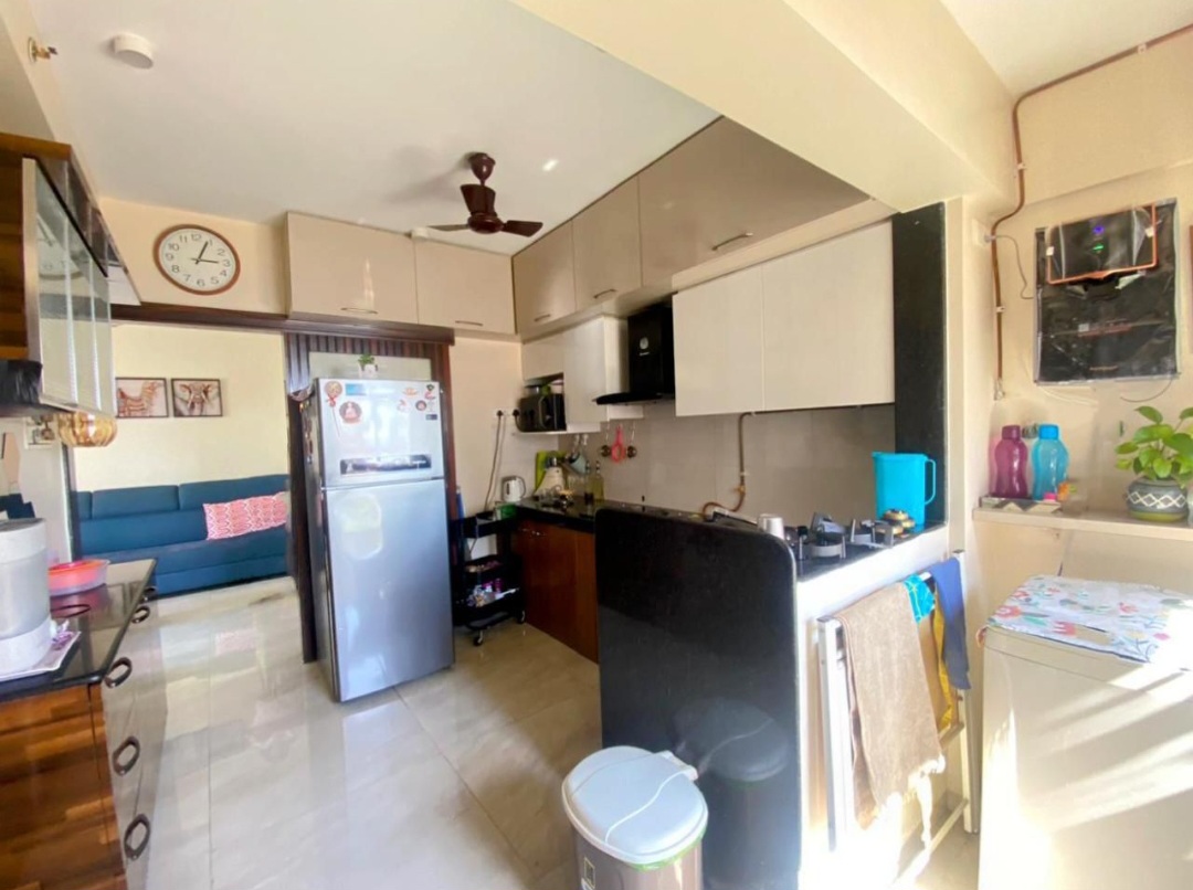 2 BHK Flat for Rent in rizivi Ceder tower, Malad East