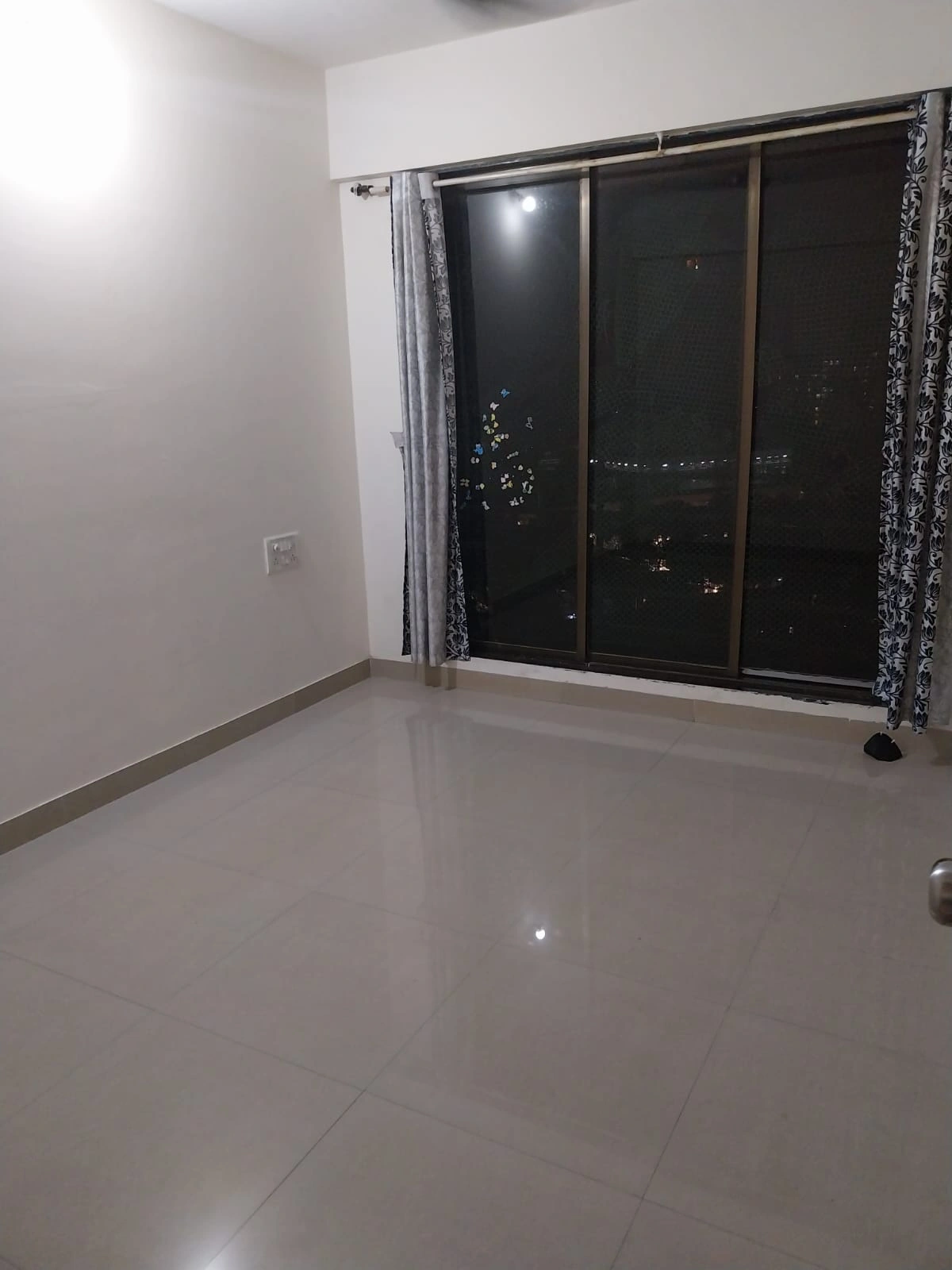 2 BHK Flat for Rent in Sethia Link View, Goregaon West