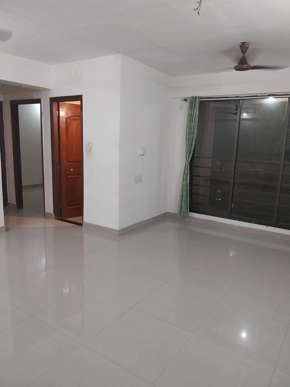 2 BHK Flat for Rent in Sethia Link View, Goregaon West