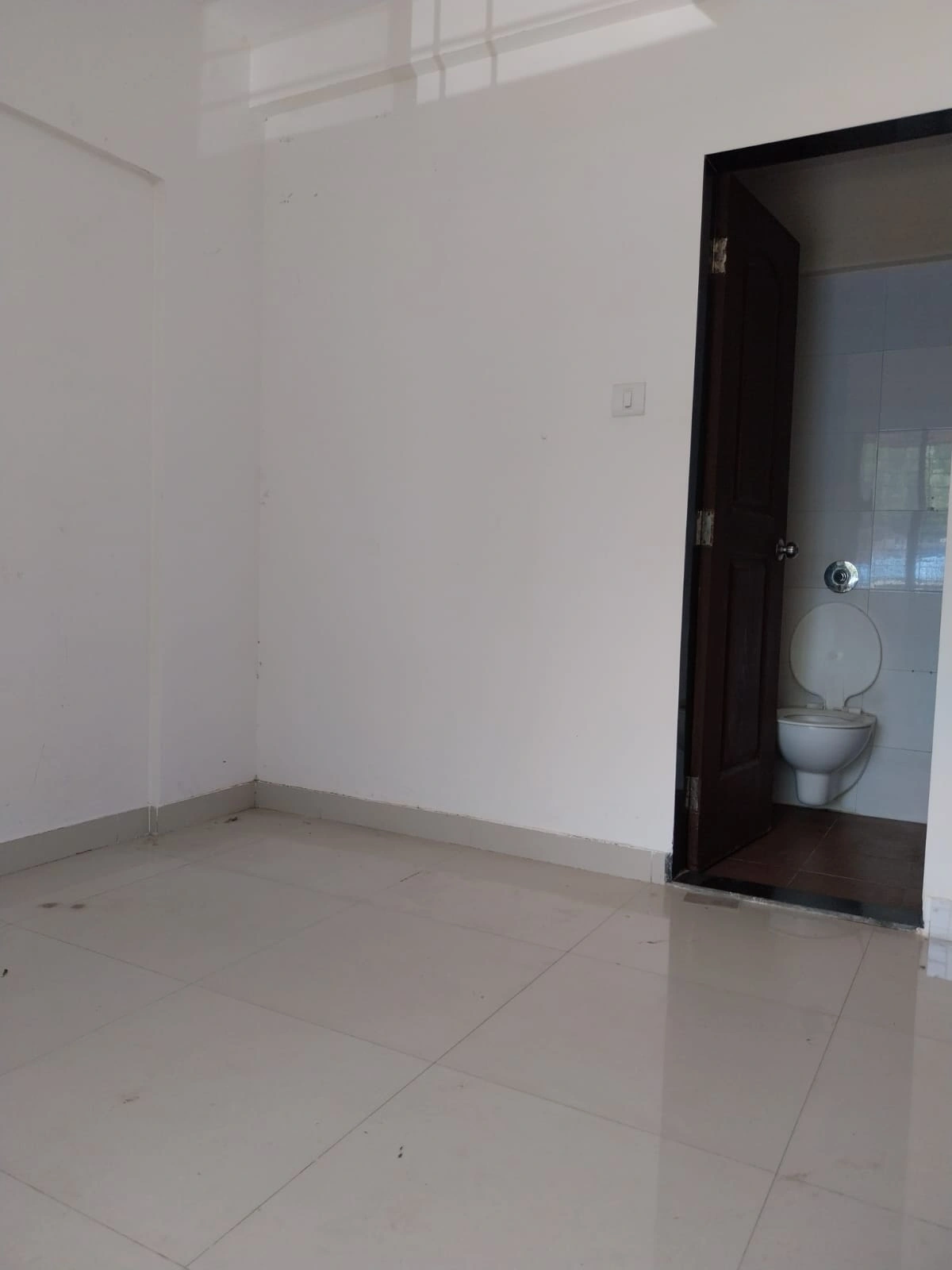 1 BHK Flat for Rent in Sethia Green View, Goregaon West