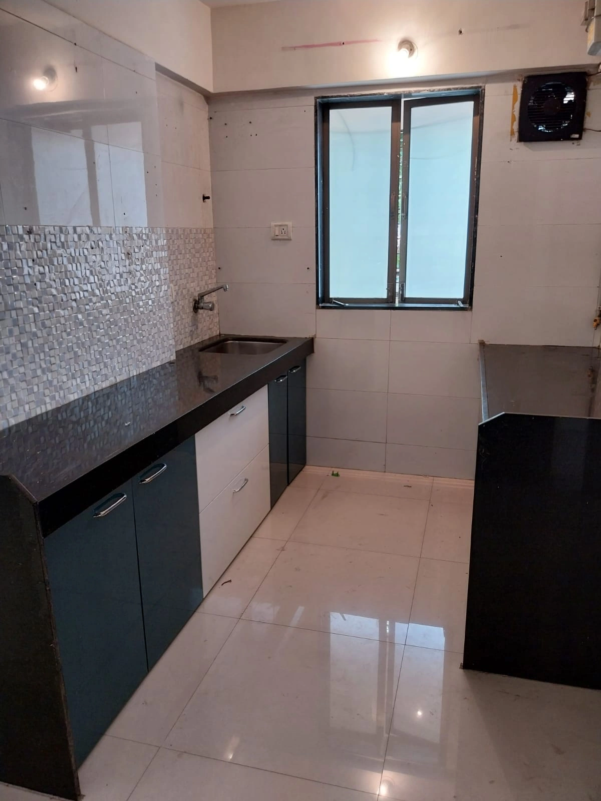 1 BHK Flat for Rent in Sethia Green View, Goregaon West