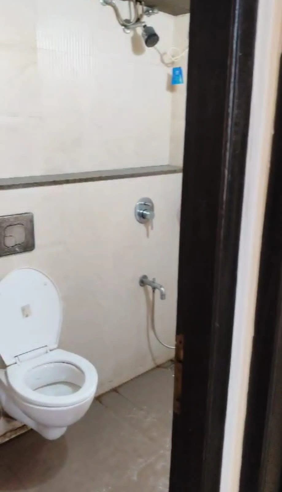 2 BHK Flat for Rent in Shree Gsnesh Tower, Goregaon West
