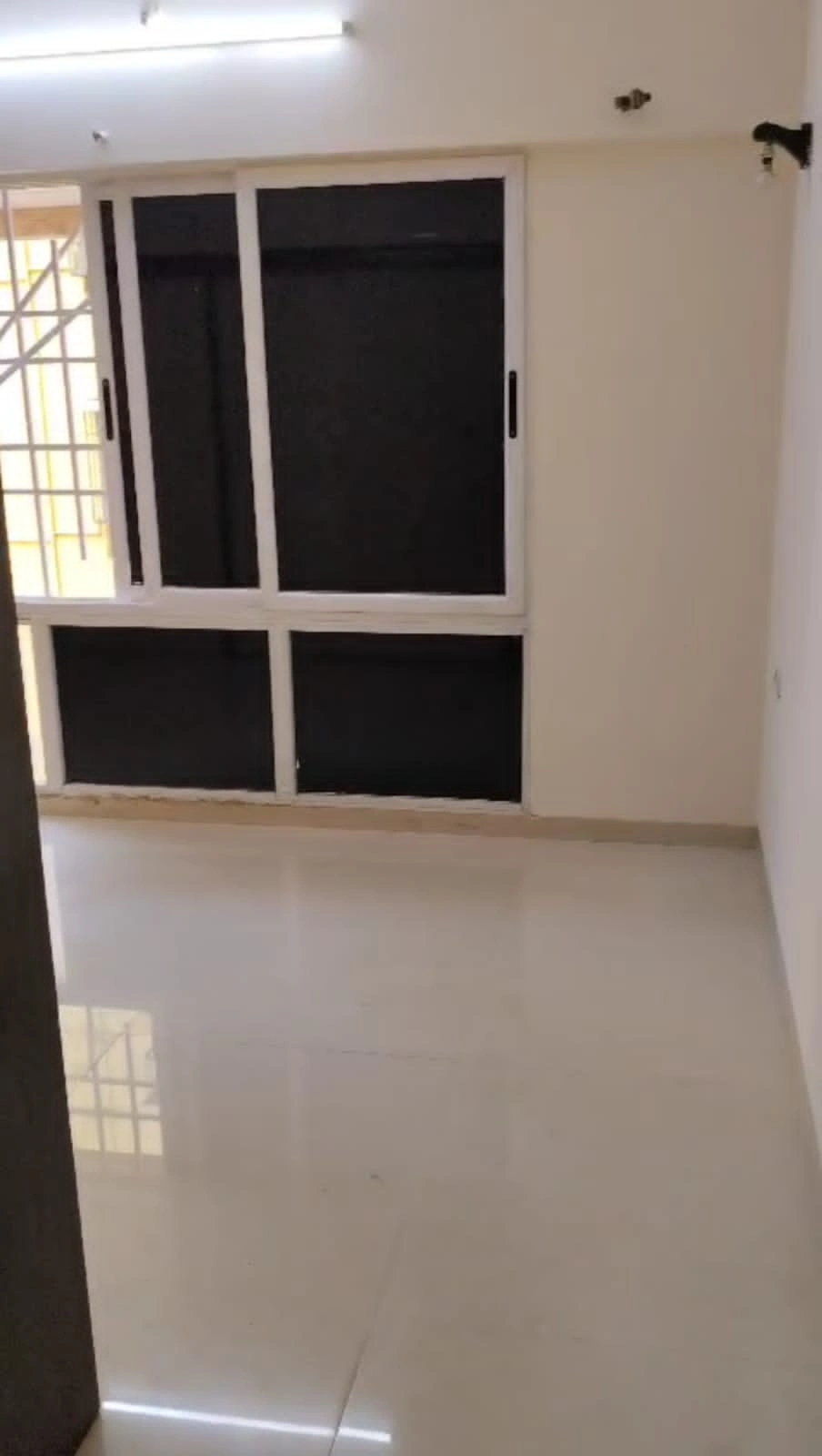 2 BHK Flat for Rent in Shree Gsnesh Tower, Goregaon West