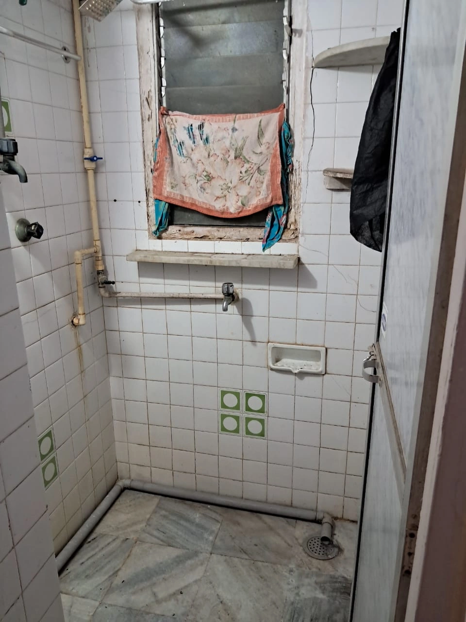 1 BHK Flat for Rent in haridwar Society, Malad West