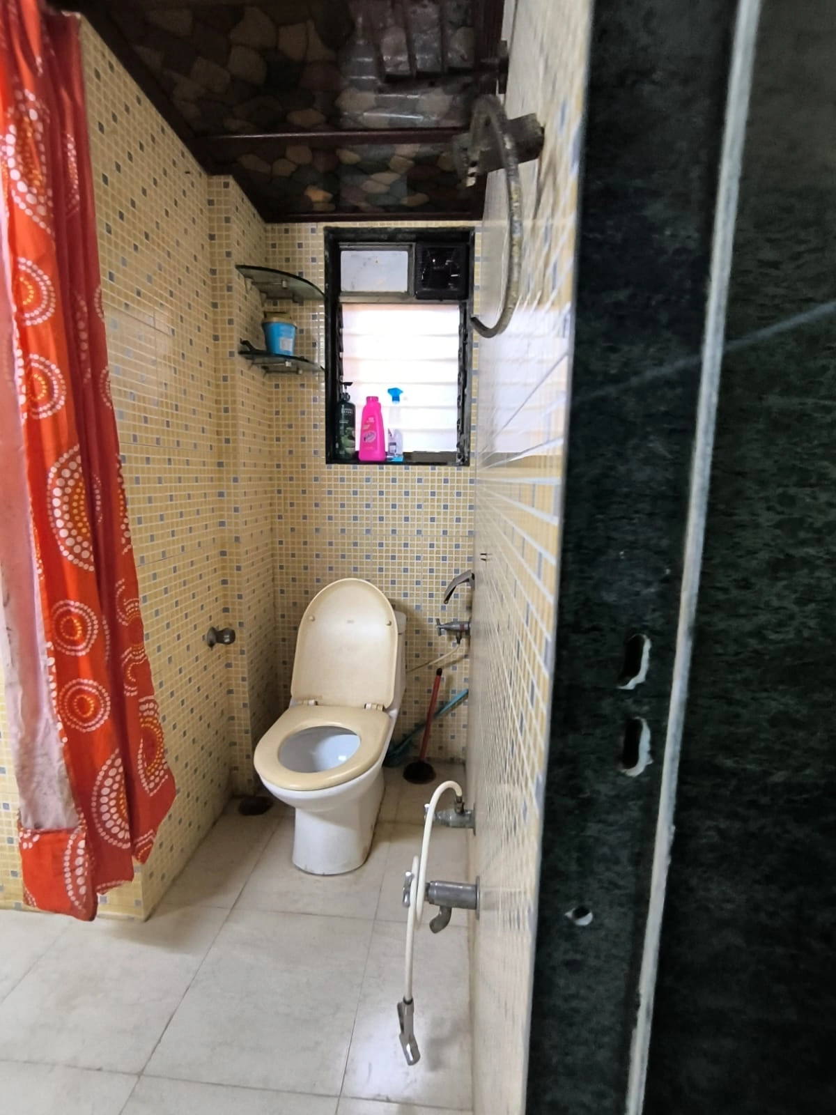 1 BHK Flat for Rent in dheeraj pooja complex , Malad West