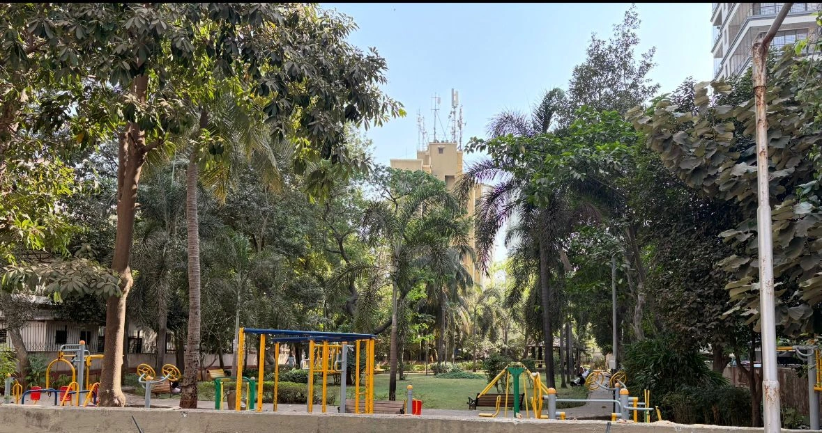 2 BHK Flat for Sale in AHINSA MARG  MALAD WEST, Malad West