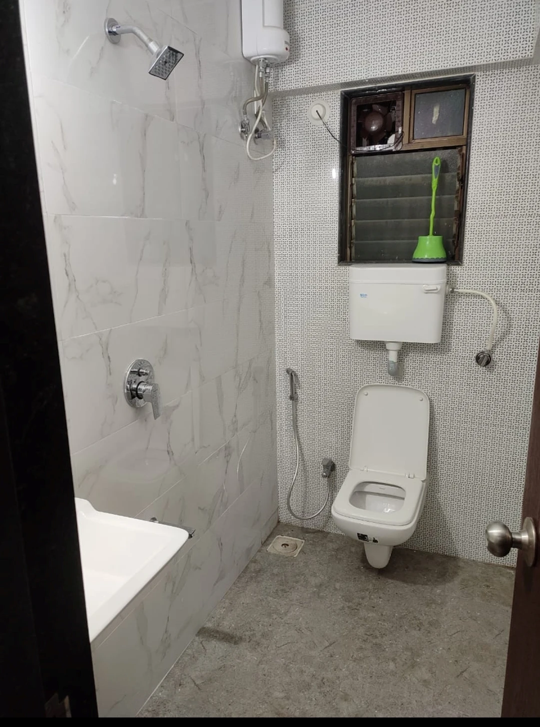 Double Sharing Room Girls only Flat for PG in Bhoomi Samarth Tower, Goregaon East