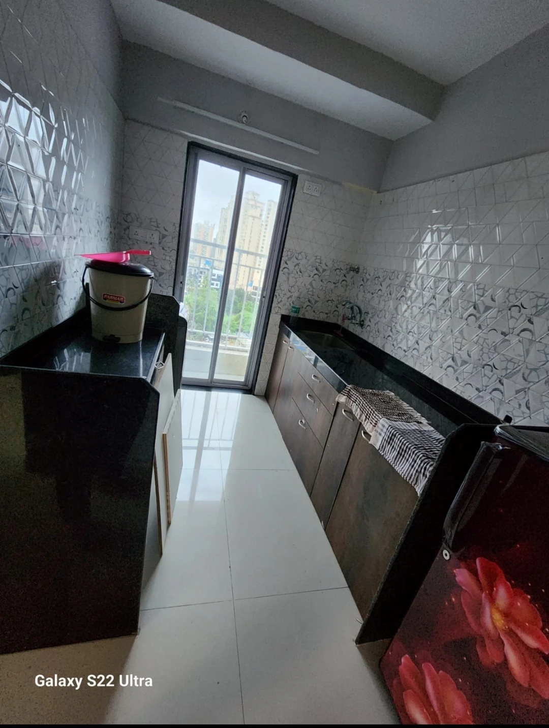 Double Sharing Room Boys only Flat for PG in navrang Oasis Tower, Goregaon West