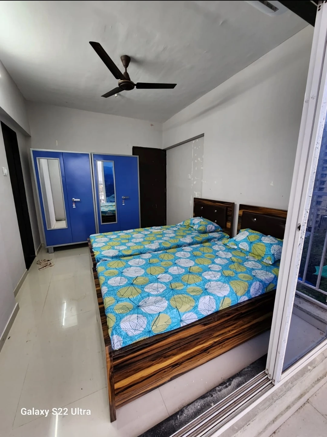 Double Sharing Room Boys only Flat for PG in navrang Oasis Tower, Goregaon West